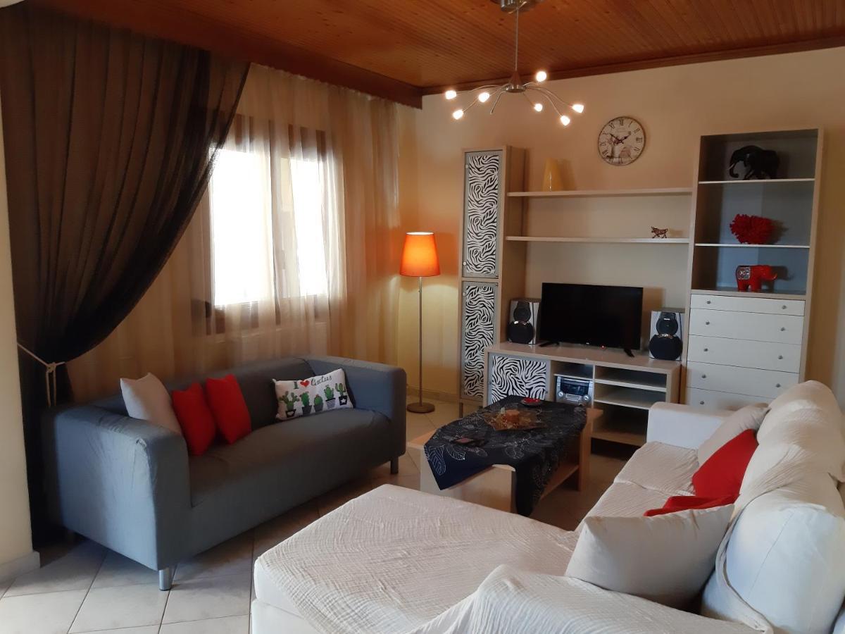 Babis Apartment Kavala Exterior foto